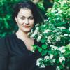Даша, фотосессия в Сиреневом саду :: Анна Цыганкова