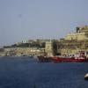 Кипит работа в порту (ведь на Мальте всё привозное). :: Елена 