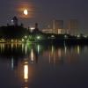 Восход луны в 3:33 30.4.24 над Николо-Перервинским монастырём :: Михаил Бибичков