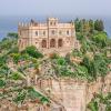 Santuario di Santa Maria dell&#39;Isola di Tropea :: Konstantin Rohn