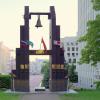 В Минске, на площади Независимости, находится памятник жертвам атомных войн «Колокол Нагасаки». :: Валерий Новиков