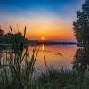 Закат над озером :: Vladimbormotov 