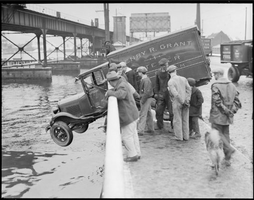 Автомобильные аварии 30-х годов в Бостоне
