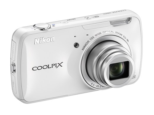 Анонс Nikon Coolpix S800c