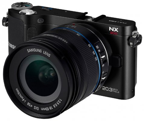 Новый беззеркальный фотоаппарат Samsung NX200
