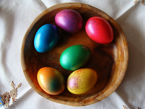 Светлый праздник ПАСХА: откуда он появился? Почему мы красим и разбиваем яйца?