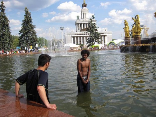 ЖАНРЫ В ФОТОГРАФИИ. Часть 2 - "Жанровая (street) фотография""