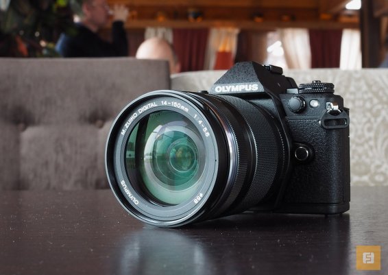 Новинка: Беззеркальная камера Olympus OM-D E-M5 Mark II