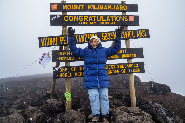 86-летняя покорительница Килиманджаро из российской глубинки или новый рекорд Гиннеса