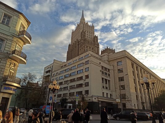 Октябрьским днём на Арбате