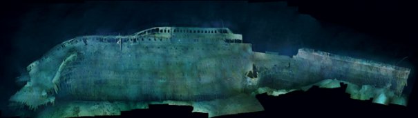 Первый полный вид боковой части Титаника с момента крушения.