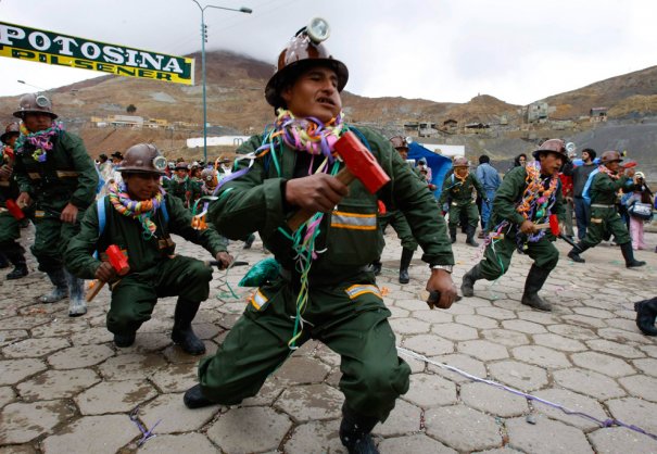 "Танец пожарников!", Боливия, фото:David Mercado