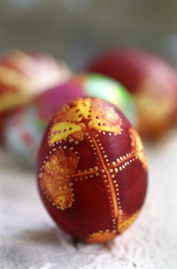 Светлый праздник ПАСХА: откуда он появился? Почему мы красим и разбиваем яйца? - №11