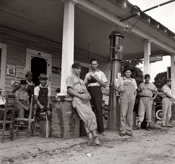 Бейсбольная команда "Сидергрув" в Северной Каролине (июнь, 1939 г.), фотограф: Доротея Ланж