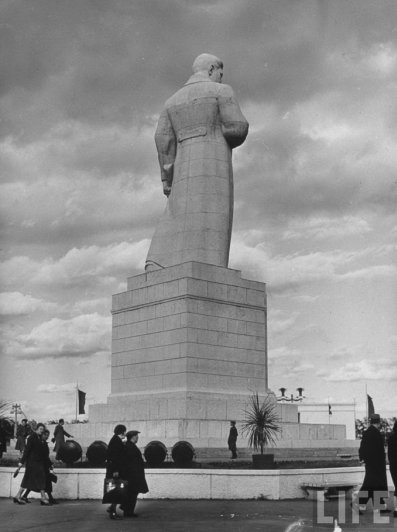 Москва, ВДНХ, 1941
