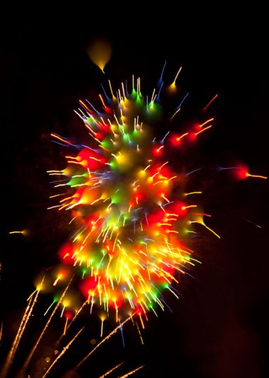 Long-Exposure-Fireworks-12