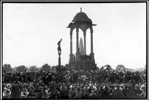 Индия. Дели. Похороны Ганди. 1948. Henri Cartier-Bresson