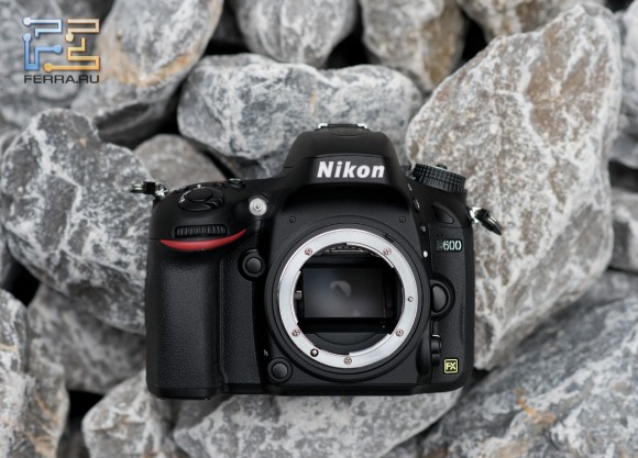 Nikon D600 - "новинка 2012"