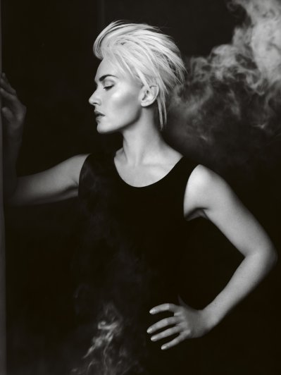 Kate Winslet - Vogue UK April 2011 02