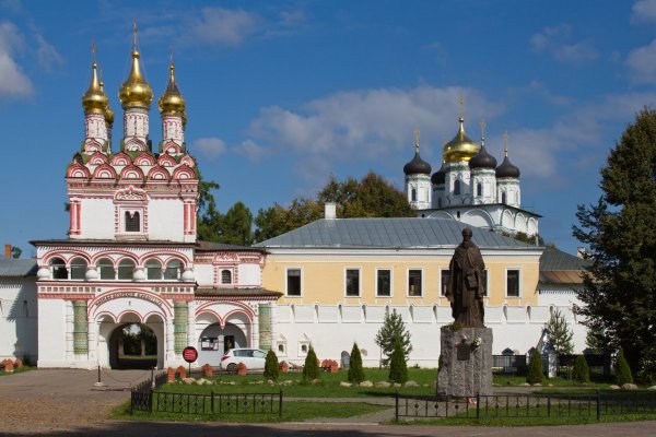 Свято-Успенский Иосифо-Волоцкий монастырь