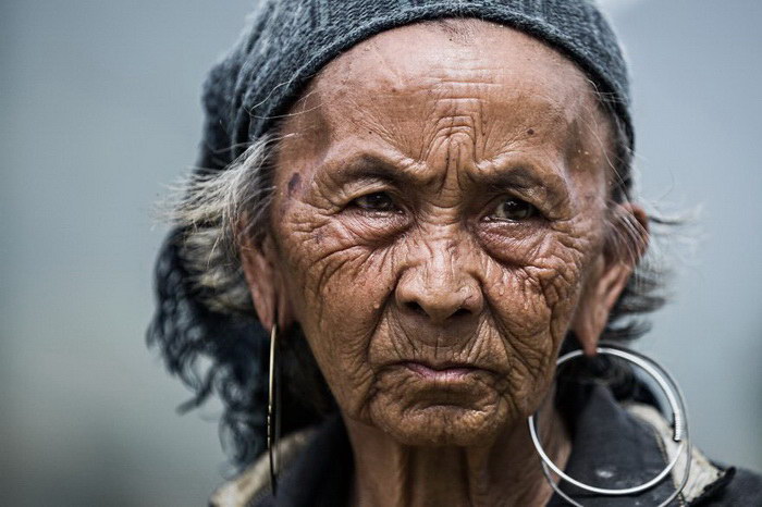 Глаза людей и "скрытая" улыбка в фотографиях французского фотографа Рехана - №14