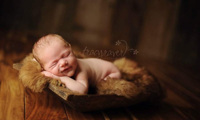 Спящие младенцы в фотографиях Трейси Рейвер - №5
