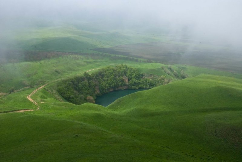 Майский бархат