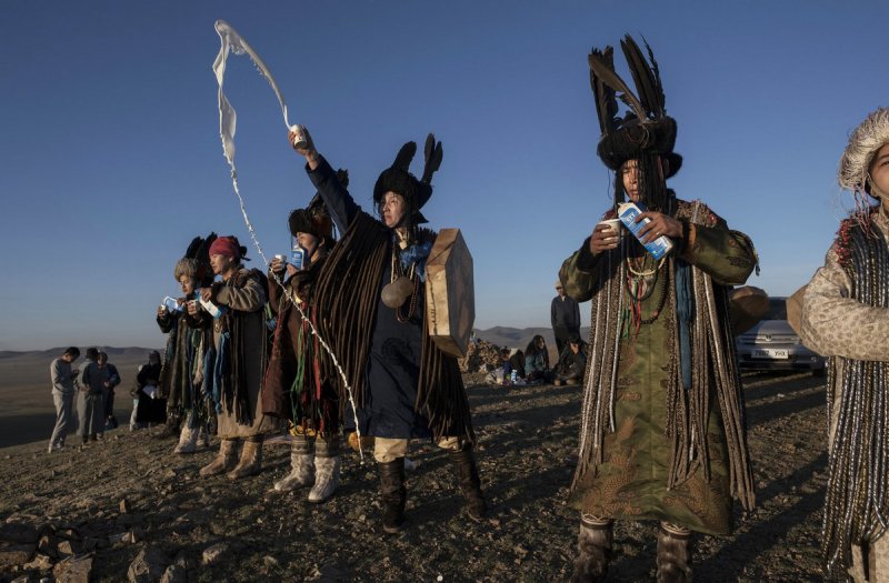Фоторепортаж: шаманские ритуалы Монголии - №6