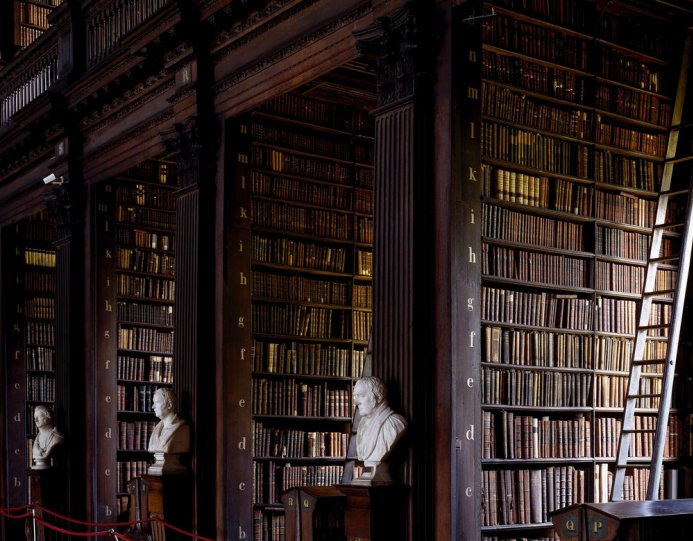 Библиотека Тринити-коллежда. Дублин, Ирландия.