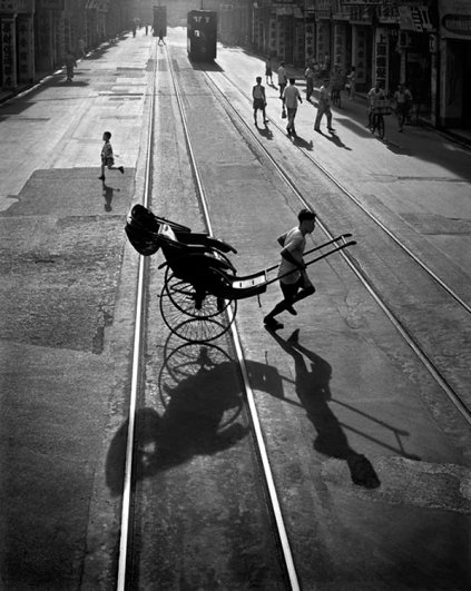 8 © Fan Ho