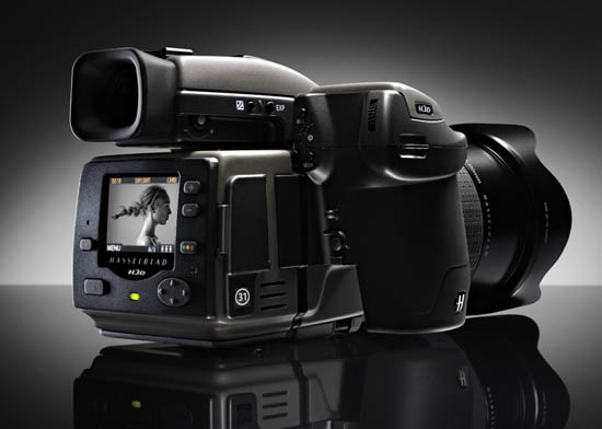Самая доступная среднеформатная фото камера Pentax 645D - №21