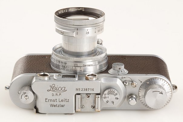 Фото камера Leica продана за $150 000 - №5