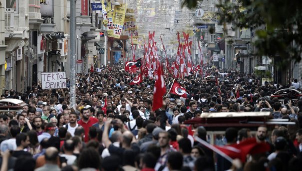 Новости в фотографиях - Массовые протесты в Турции - №7