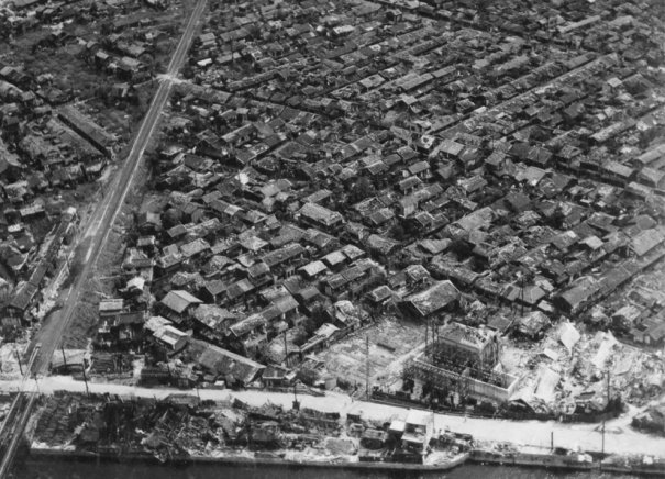 Новости в фотографиях - страшные кадры в память о Хиросиме - №17