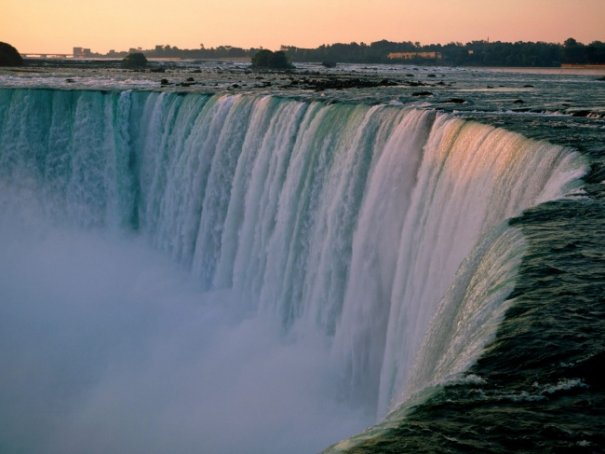 Самые головокружительные водопады мира - №12