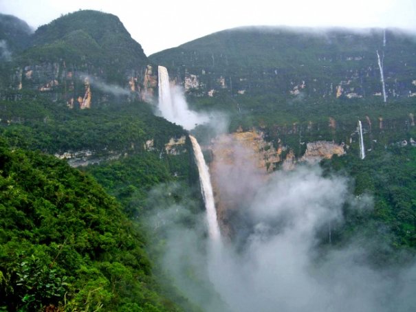 Самые головокружительные водопады мира - №15