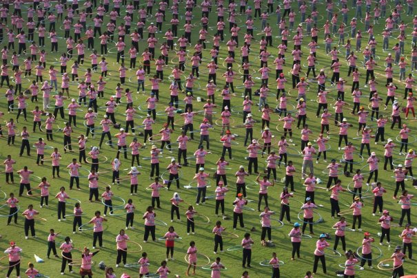 Новости в фотографиях - самые смелые попытки установить новый рекорд Гиннеса в 2013 году - №5