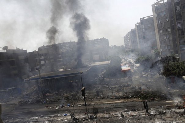Новости в фотографиях - в Египте введено чрезвычайное положение - №13