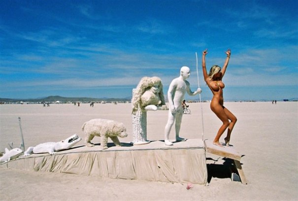 Волны креатива в красивых фото с фестиваля Burning Man - №9
