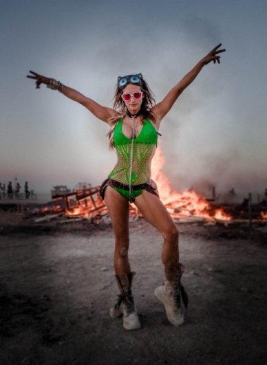 Волны креатива в красивых фото с фестиваля Burning Man - №12