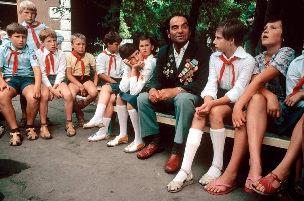 Новости в фотографиях - Цветная история СССР. 1981 год - №16