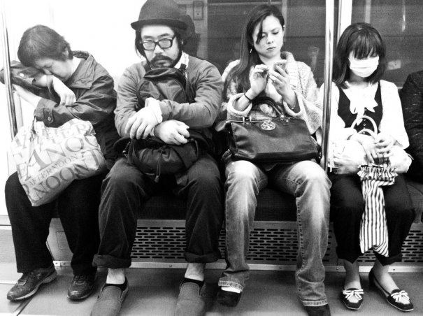 Новости в фотографиях - Кипящая жизнь в общественном транспорте - №8