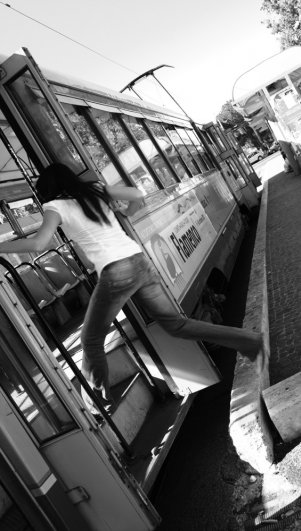 Новости в фотографиях - Кипящая жизнь в общественном транспорте - №18