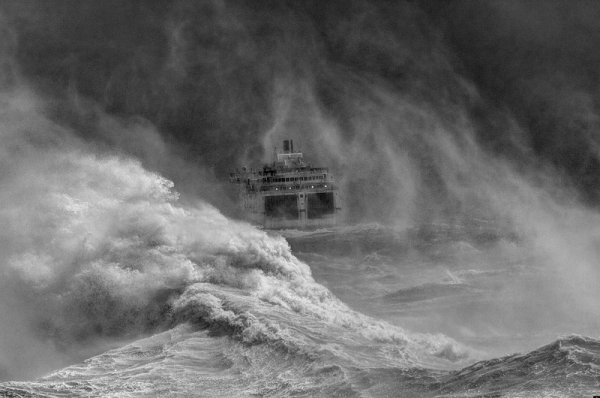 David Lyon - Ferry leaving Newhaven harbour in storm