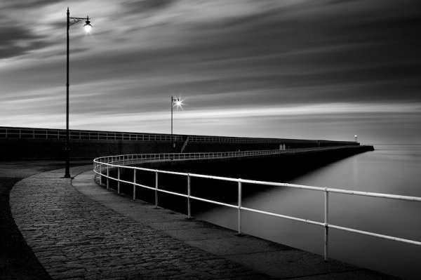 Andy Le Gresley - Early Morning at St Catherine's Breakwater