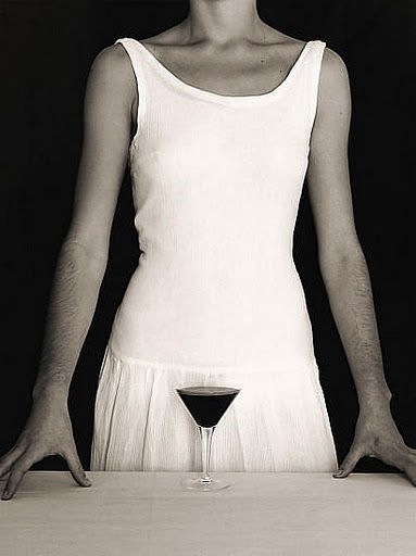 Чема Мадоза. Жанр сюрреализма в черно-белых фото - №8