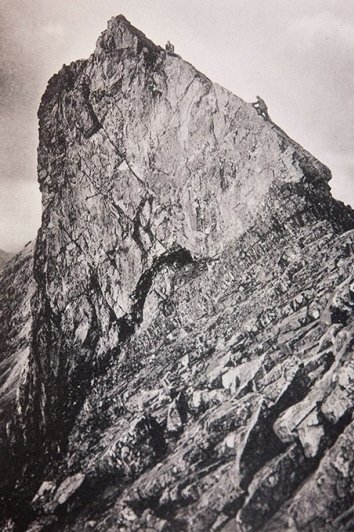 Необыкновенные изображения сделаные первыми в мире альпинизма фотографами..!!! - №4