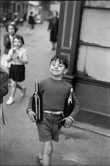 Мишель Габриэль, 1952 г. Уличные фото