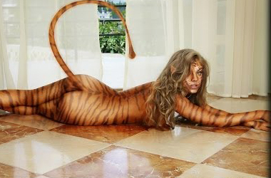 "Девушка-тигрица" или как накладывать рисунок на тело
