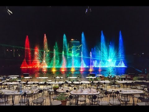 Шоу танцующих фонтанов на Кипре